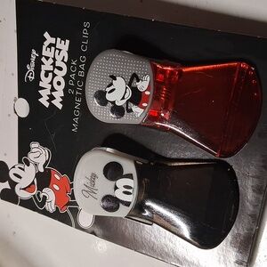Mickey Mouse 2 Pk Magnetic Bag Clips